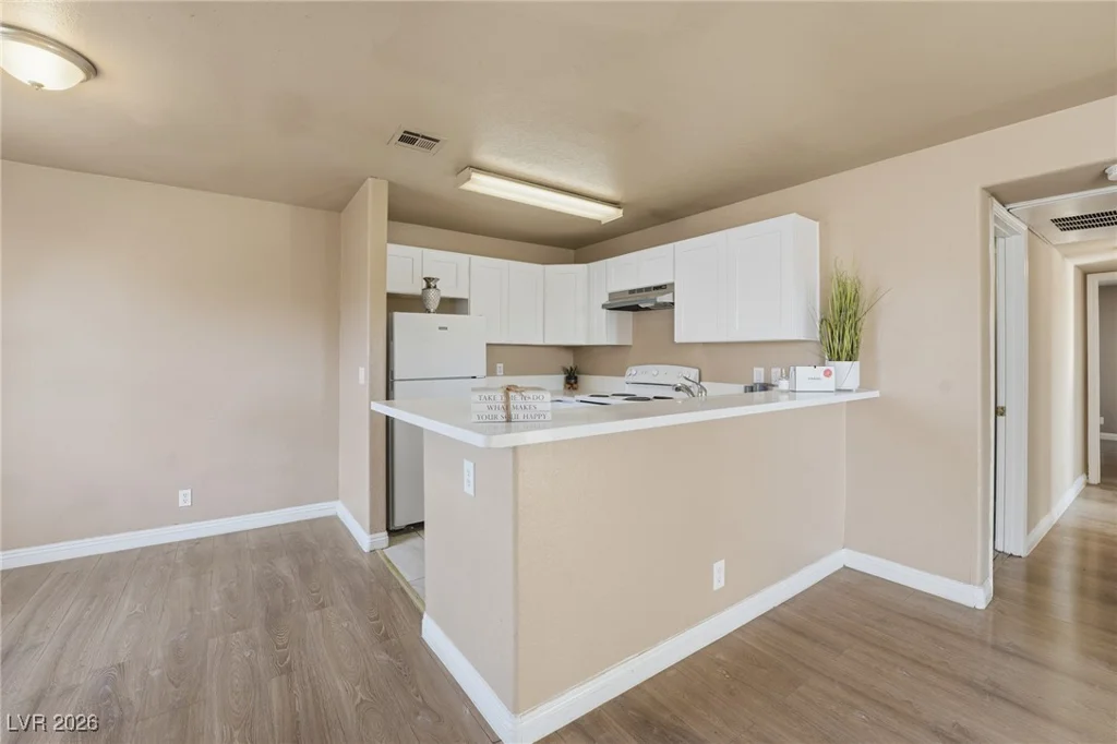2982 Juniper Hills, Las Vegas, NV 89142