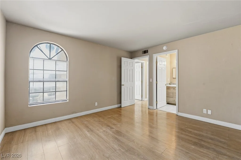 2982 Juniper Hills, Las Vegas, NV 89142