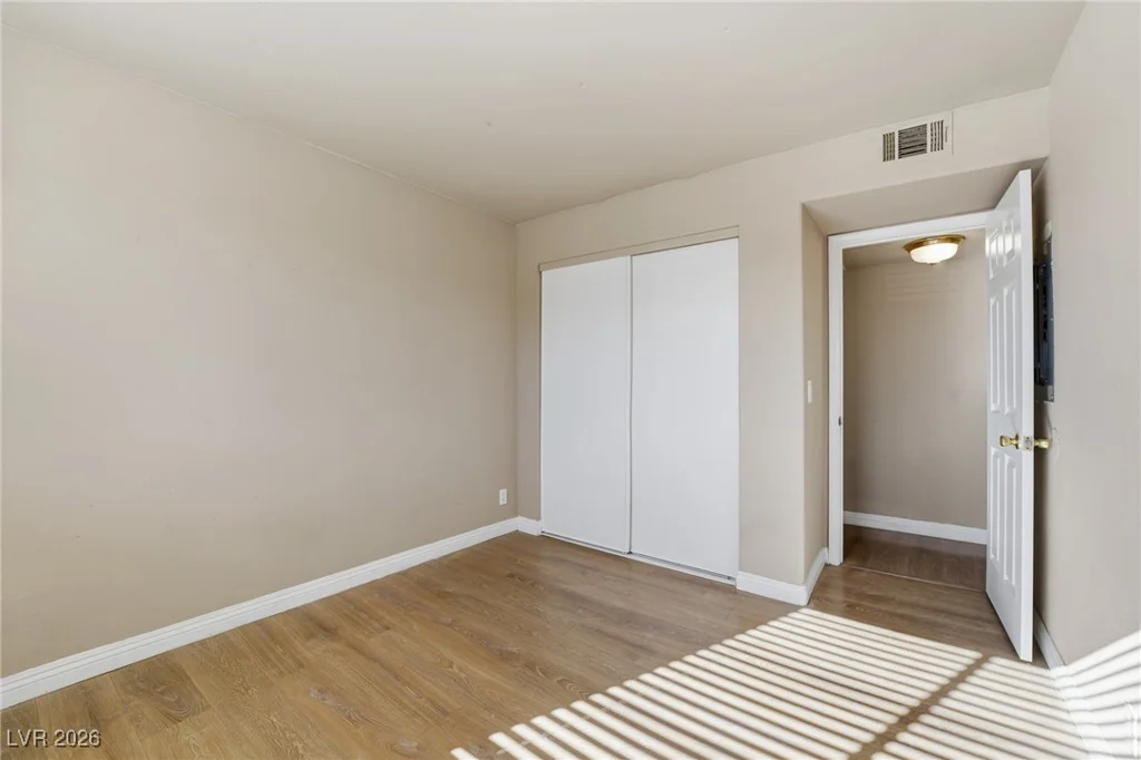 2982 Juniper Hills, Las Vegas, NV 89142