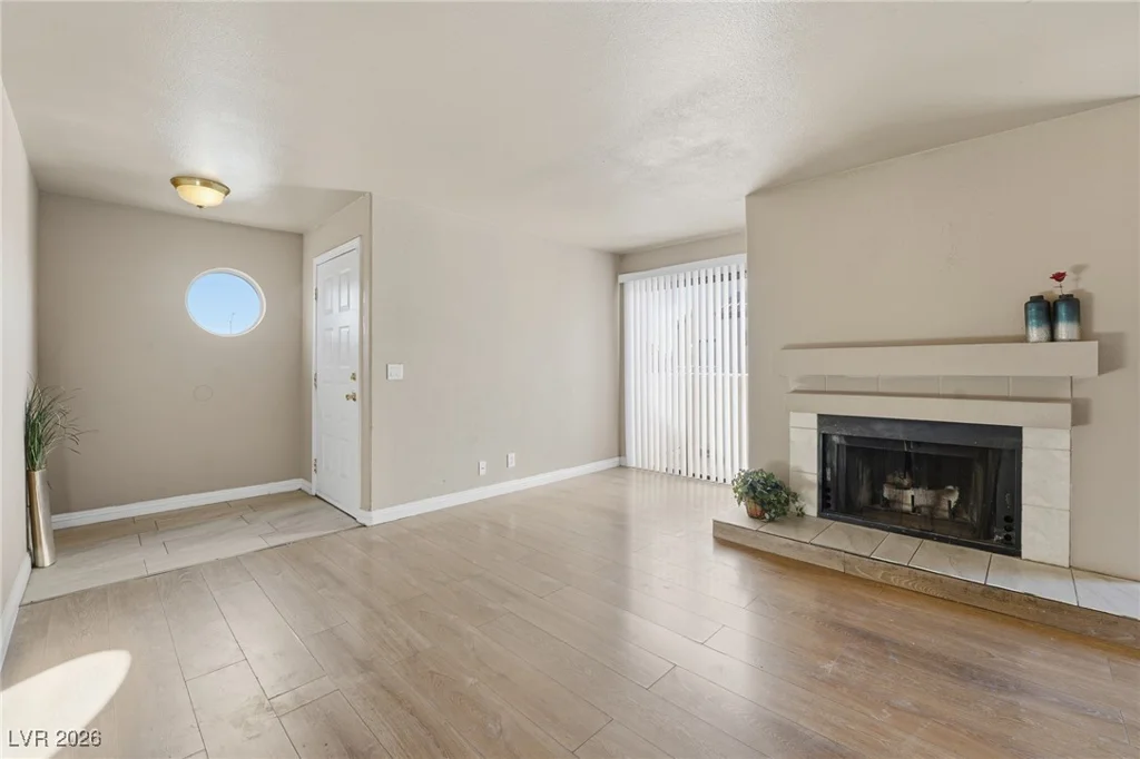 2982 Juniper Hills, Las Vegas, NV 89142
