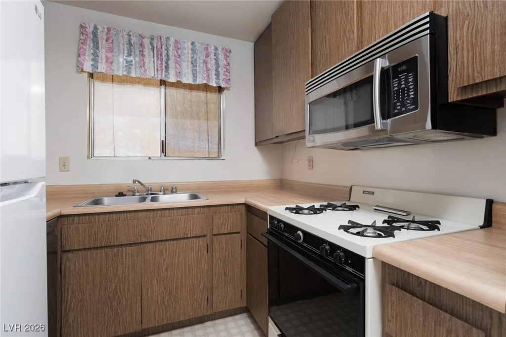 230 Kirk, Henderson, NV 89015