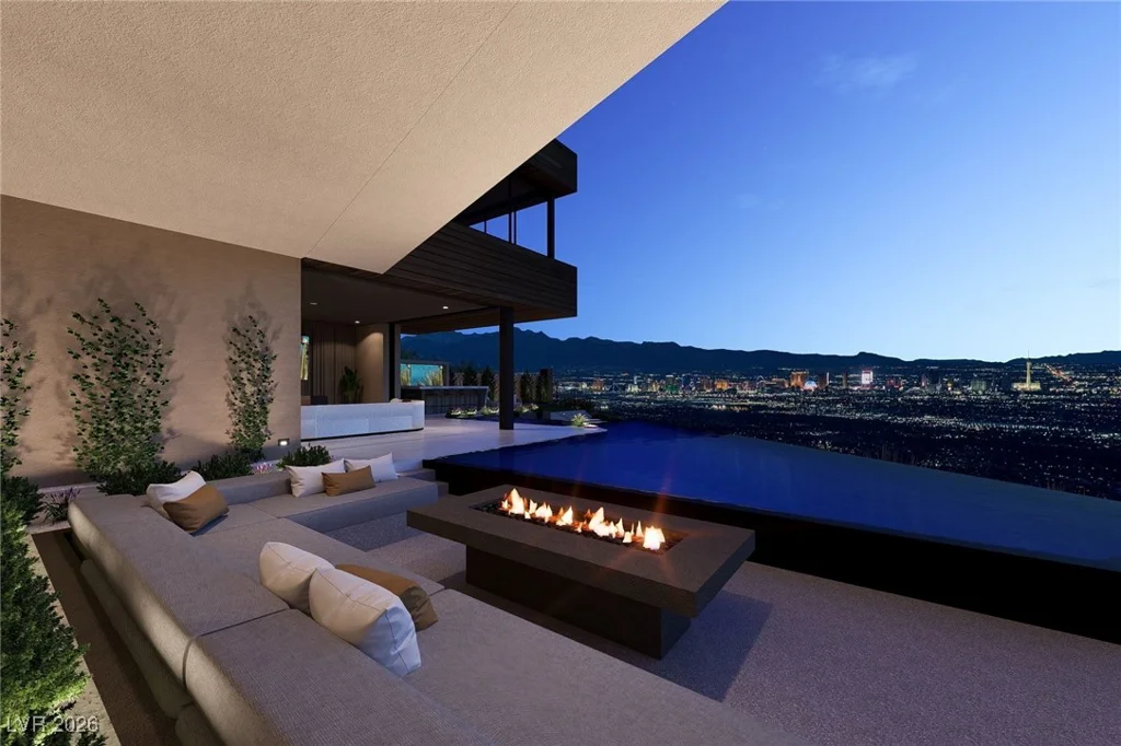 571 Grand Rim, Henderson, NV 89012