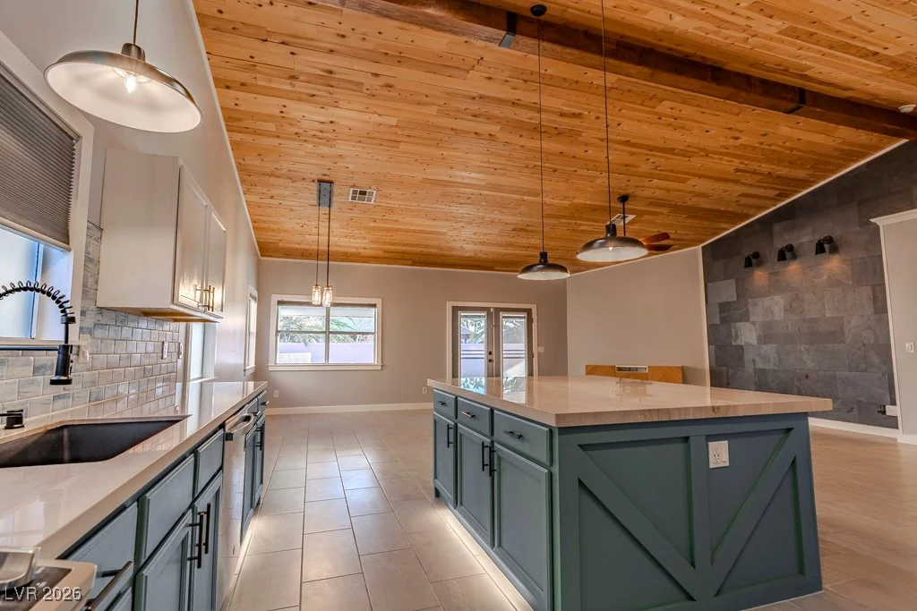 6821 Beach Nest, Las Vegas, NV 89130
