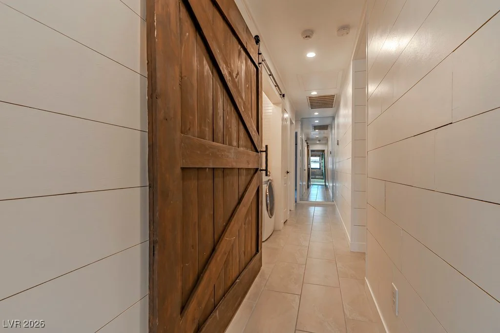 6821 Beach Nest, Las Vegas, NV 89130