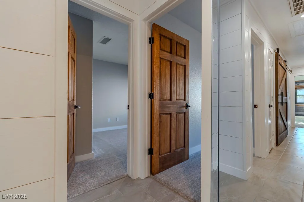 6821 Beach Nest, Las Vegas, NV 89130
