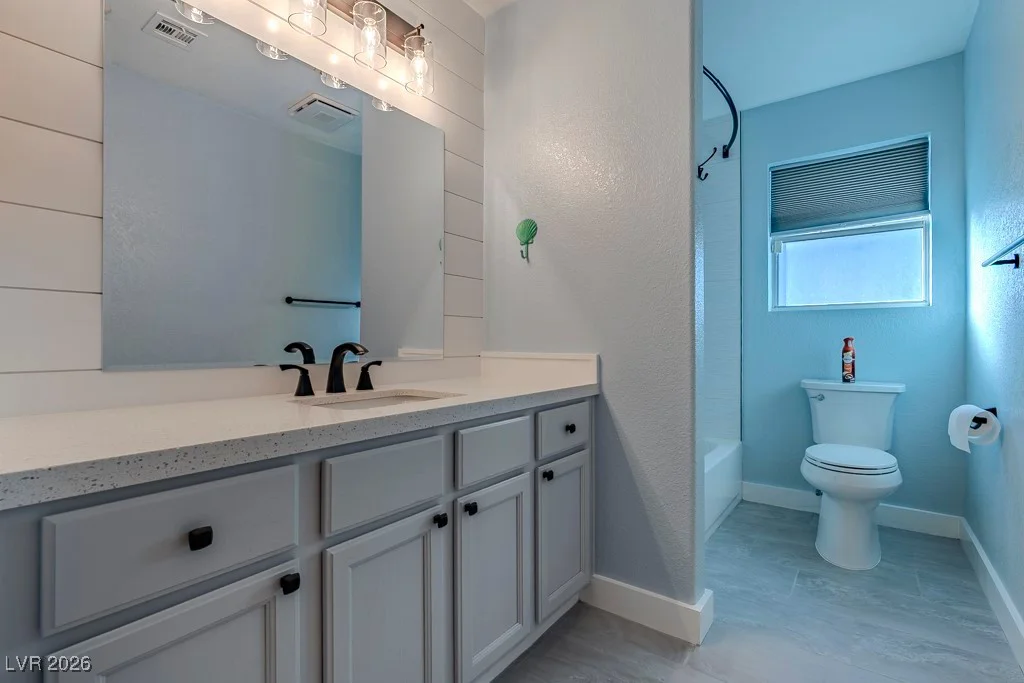 6821 Beach Nest, Las Vegas, NV 89130