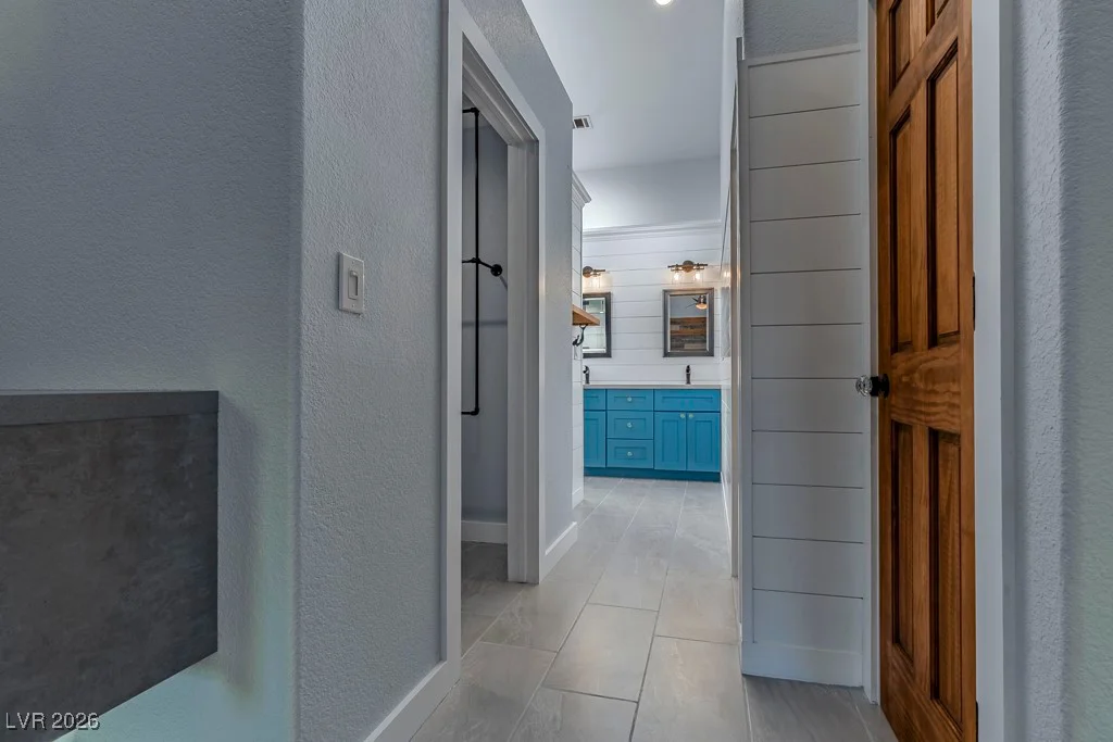 6821 Beach Nest, Las Vegas, NV 89130