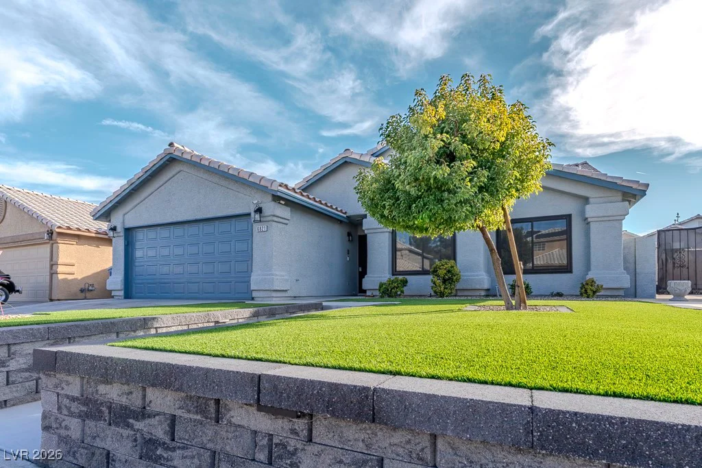 6821 Beach Nest, Las Vegas, NV 89130