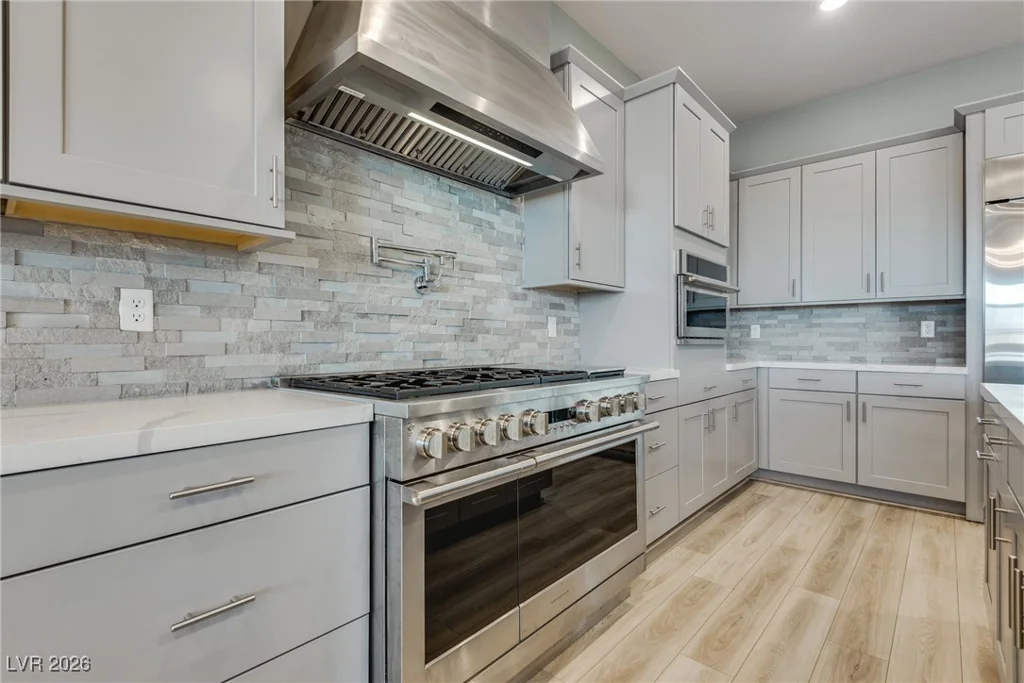 318 Natoire, Henderson, NV 89012