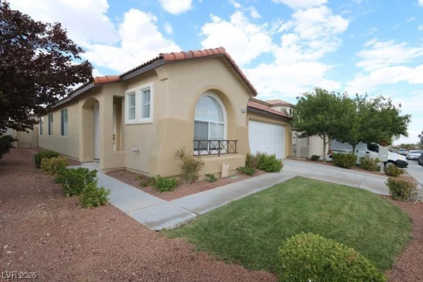 9702 Mesa Vista, Las Vegas, NV 89148