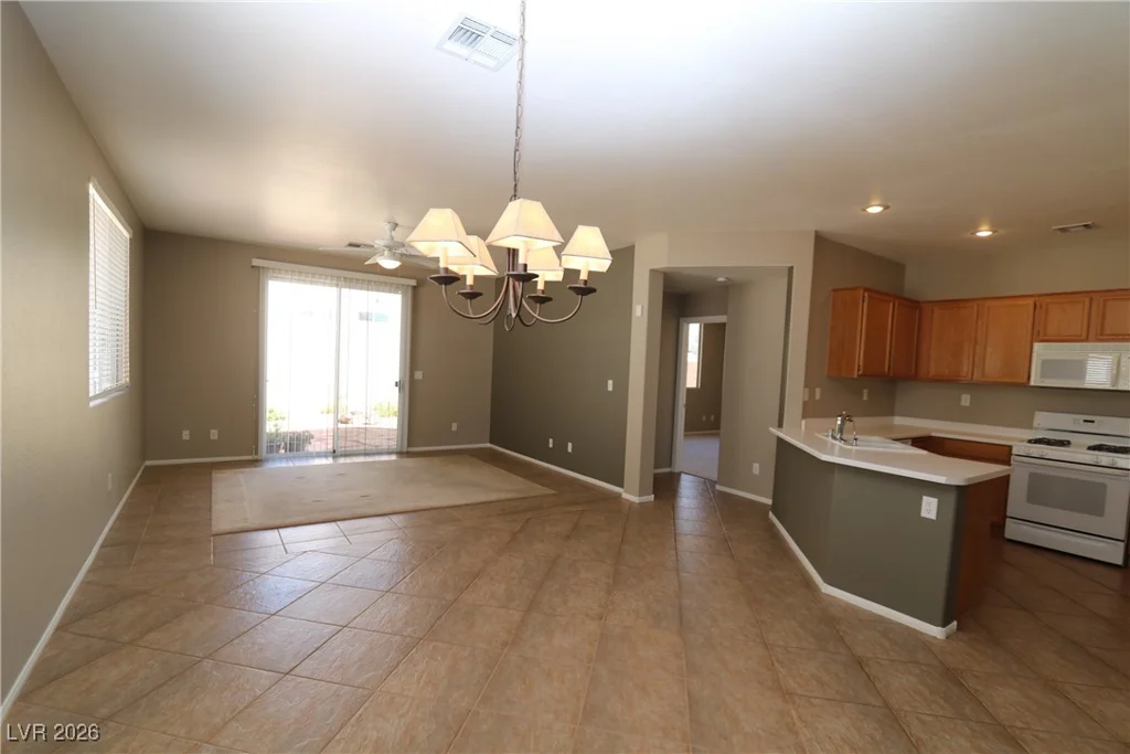9702 Mesa Vista, Las Vegas, NV 89148