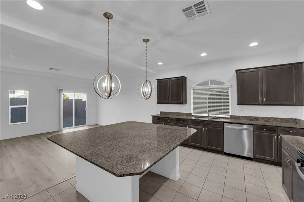 5380 Crossgates, Las Vegas, NV 89139