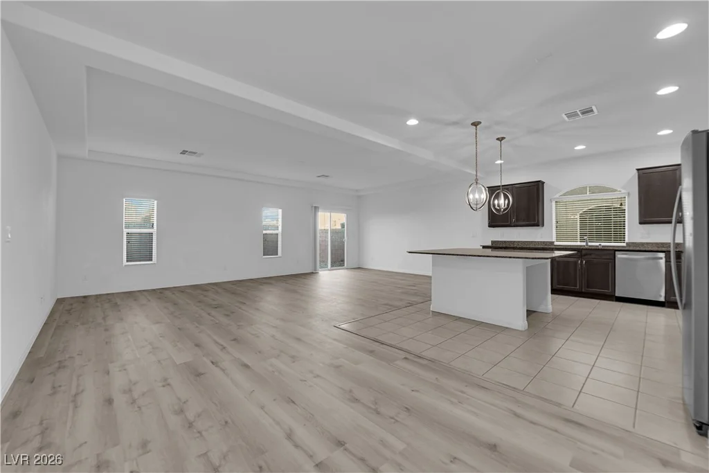 5380 Crossgates, Las Vegas, NV 89139