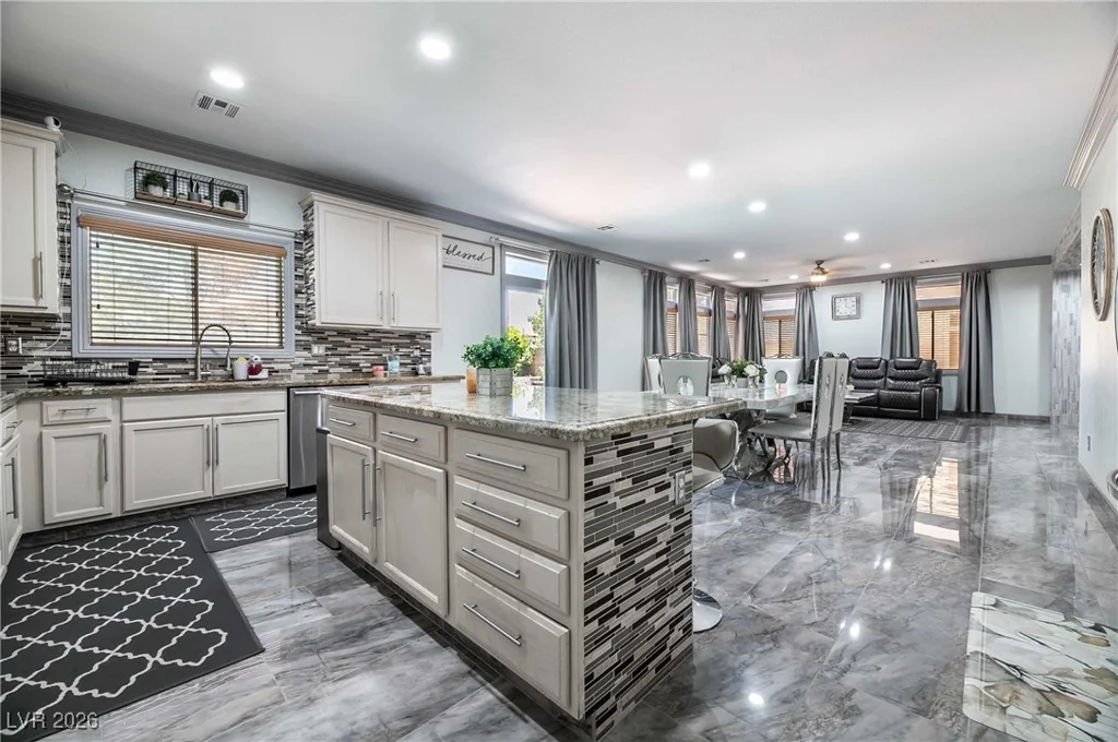 418 Finch Ridge, North Las Vegas, NV 89032