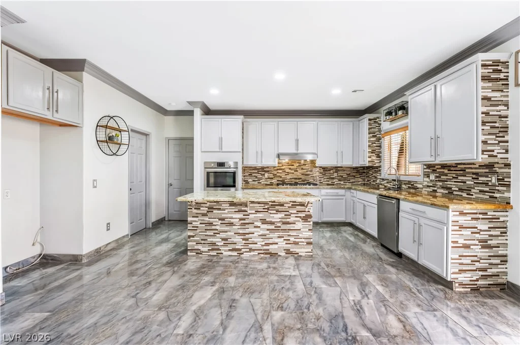 418 Finch Ridge, North Las Vegas, NV 89032