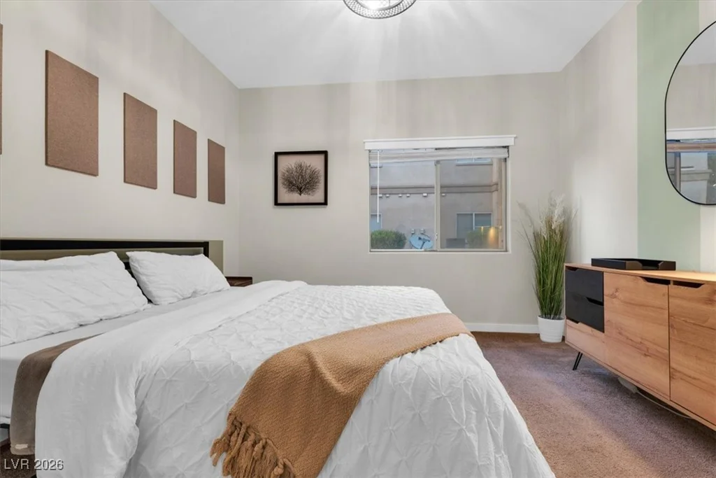 5751 Hacienda, Las Vegas, NV 89122