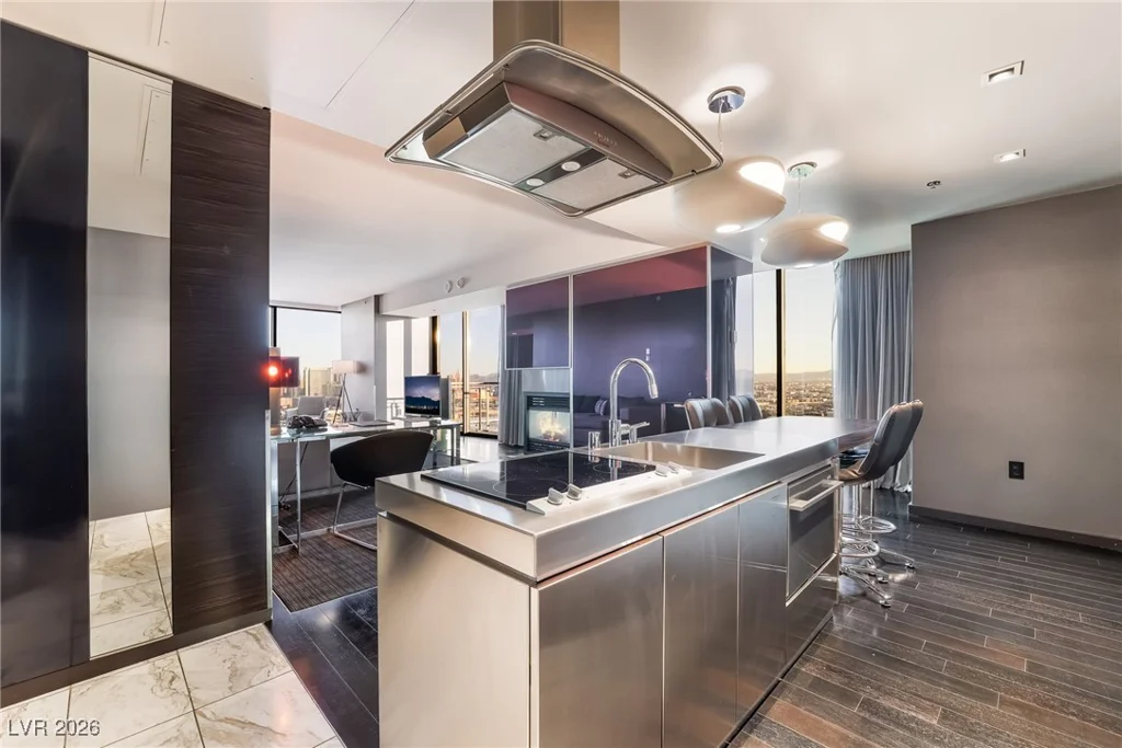 4381 Flamingo, Las Vegas, NV 89103