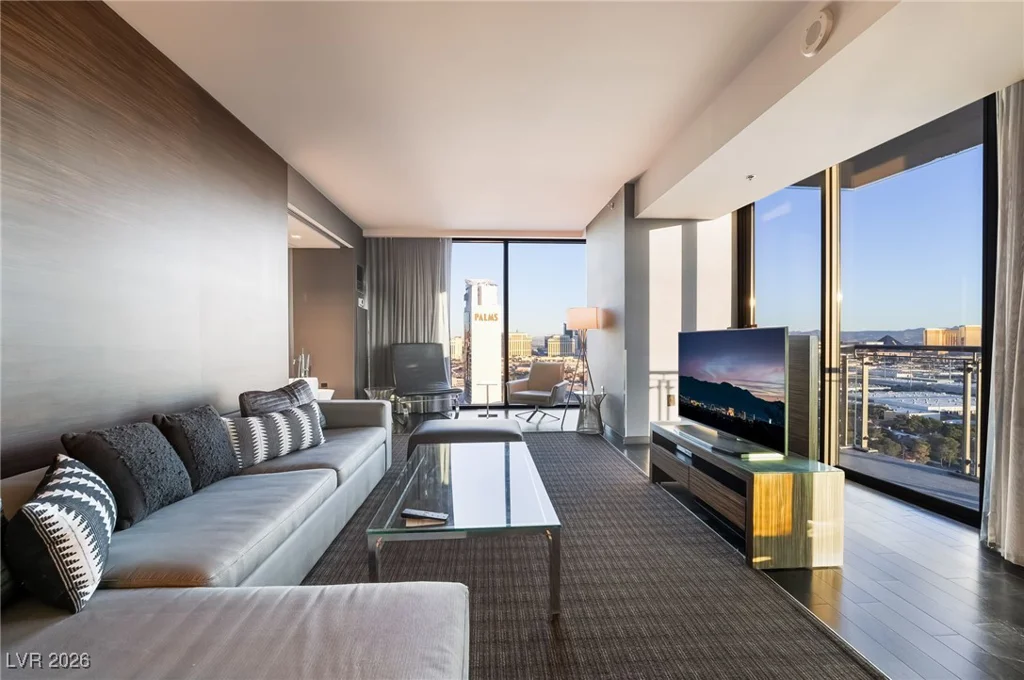 4381 Flamingo, Las Vegas, NV 89103