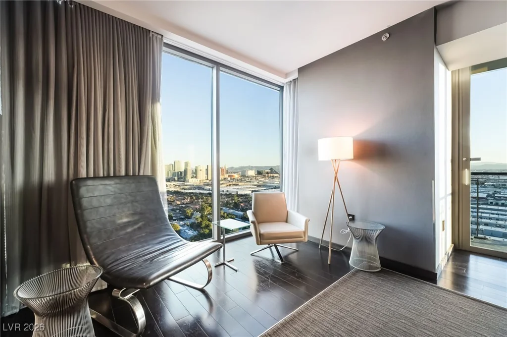 4381 Flamingo, Las Vegas, NV 89103