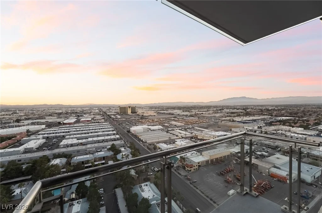 4381 Flamingo, Las Vegas, NV 89103