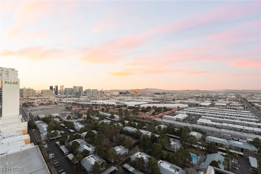 4381 Flamingo, Las Vegas, NV 89103