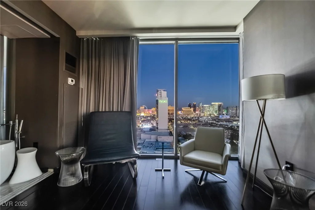 4381 Flamingo, Las Vegas, NV 89103