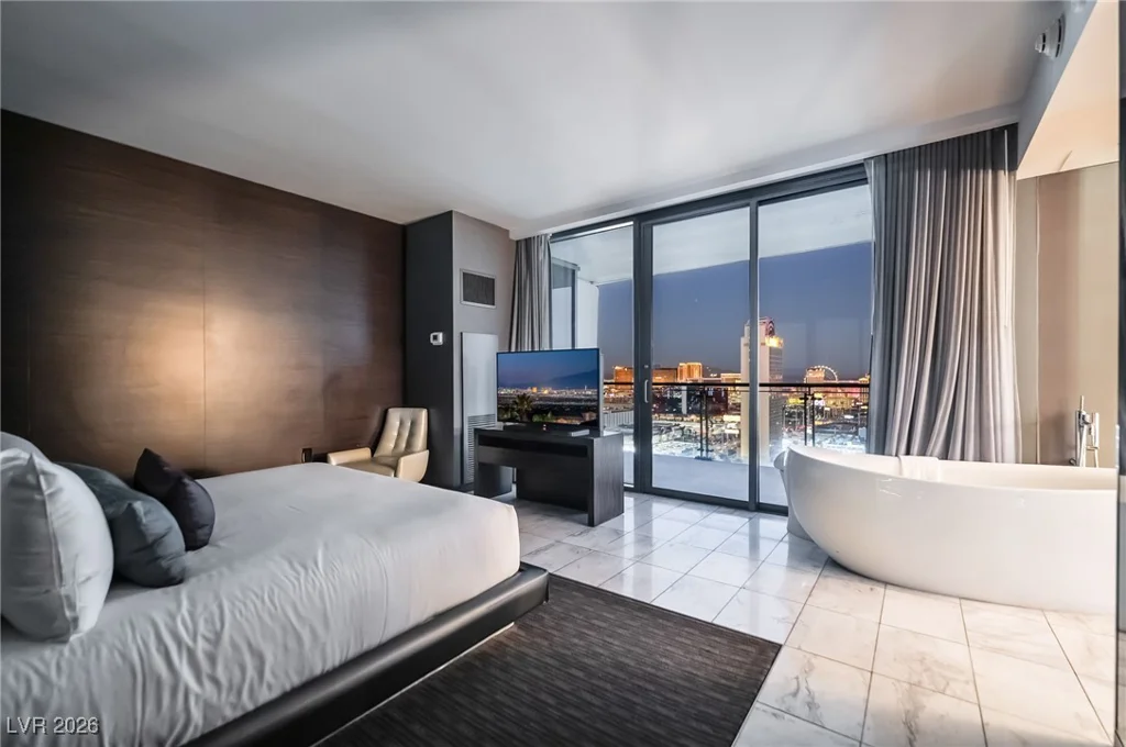 4381 Flamingo, Las Vegas, NV 89103