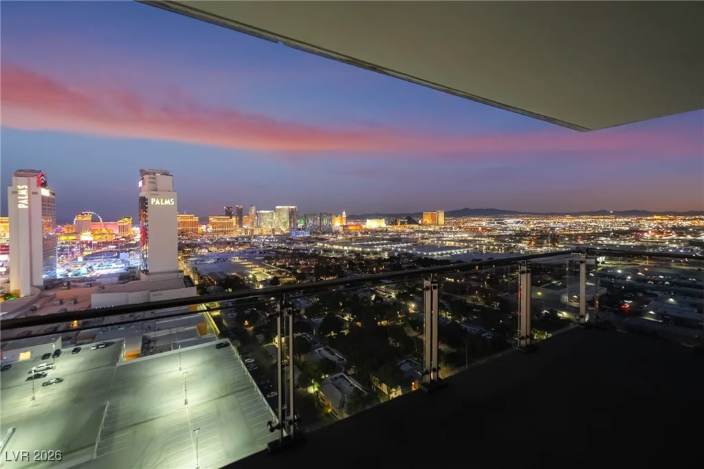 4381 Flamingo, Las Vegas, NV 89103