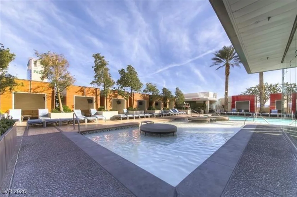 4381 Flamingo, Las Vegas, NV 89103