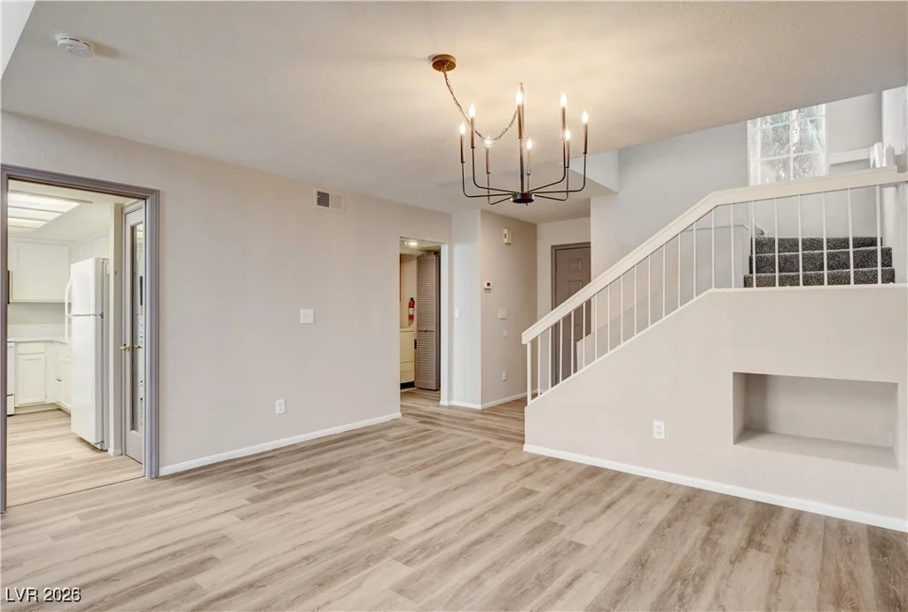 5481 Painted Mirage, Las Vegas, NV 89149