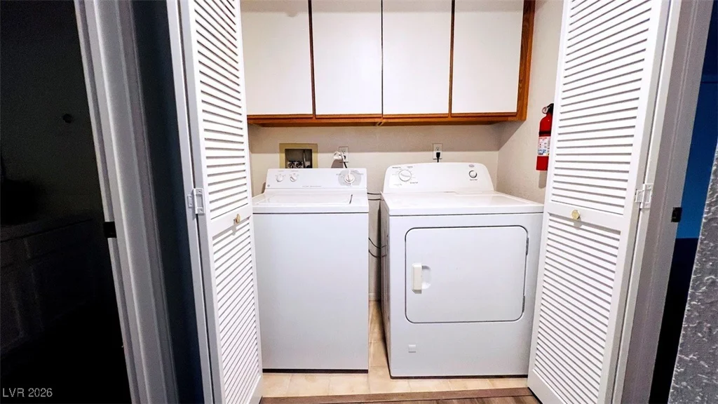 5481 Painted Mirage, Las Vegas, NV 89149