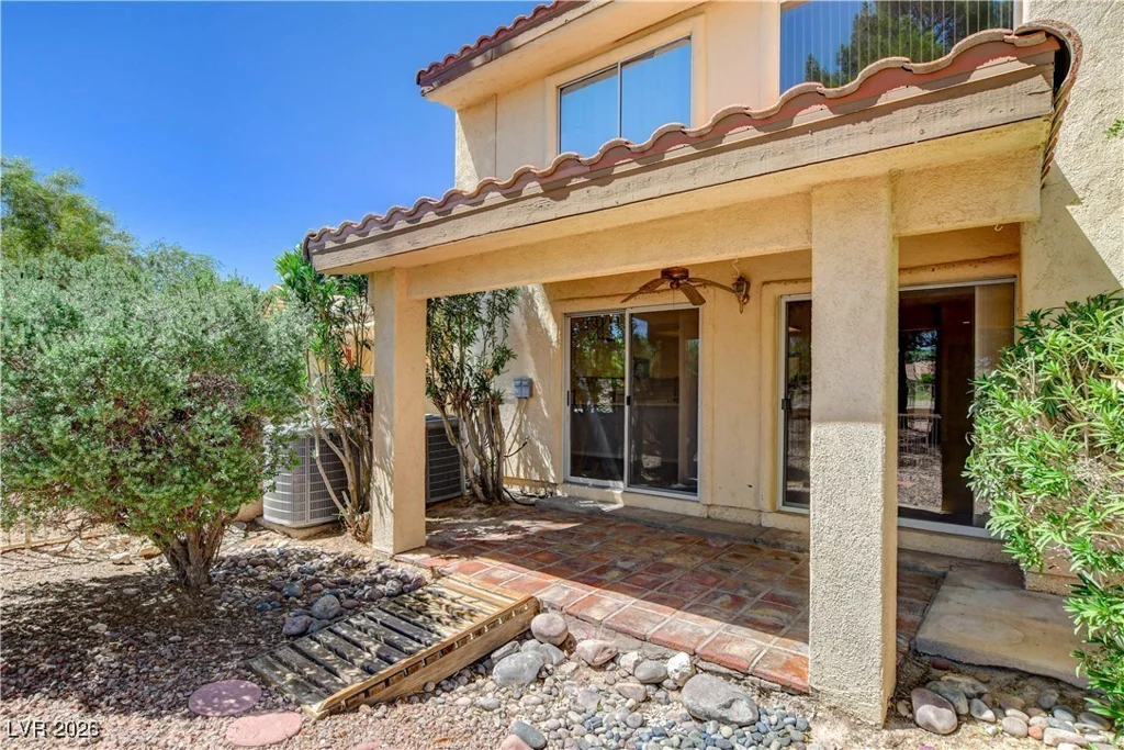 5481 Painted Mirage, Las Vegas, NV 89149