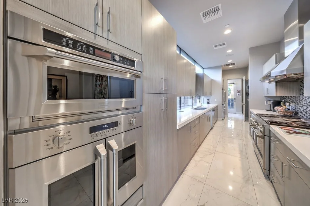 671 Scenic Rim, Henderson, NV 89012