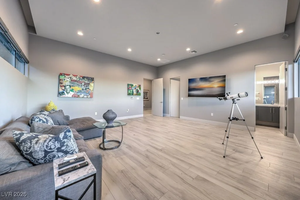 671 Scenic Rim, Henderson, NV 89012