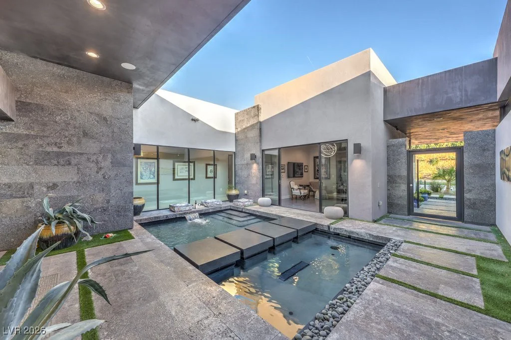 671 Scenic Rim, Henderson, NV 89012