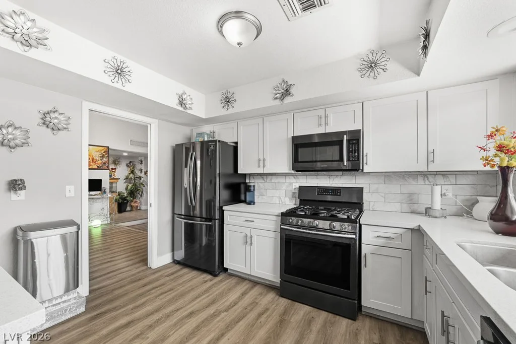 3964 Acapulco, Las Vegas, NV 89121