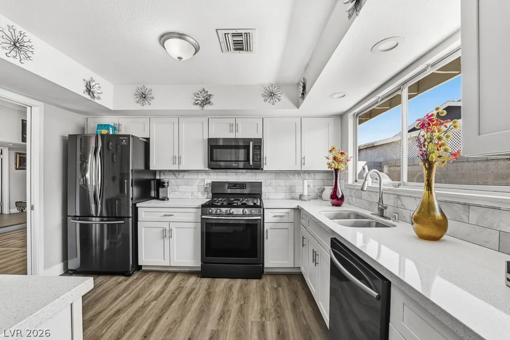 3964 Acapulco, Las Vegas, NV 89121