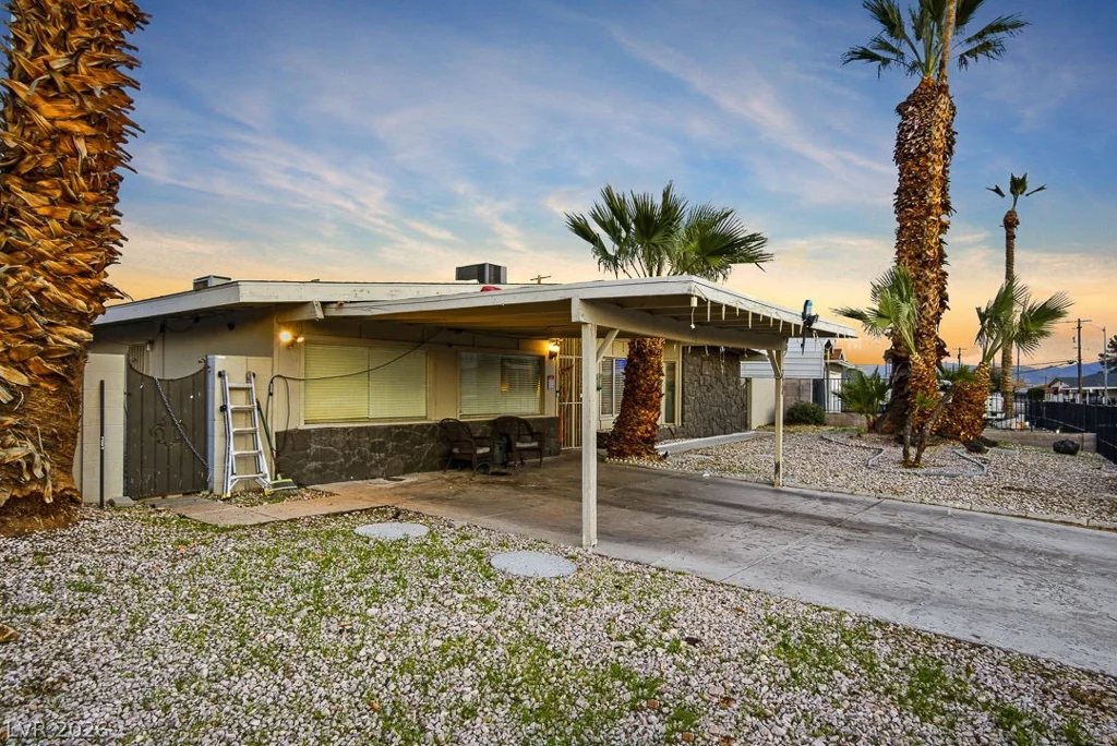 3964 Acapulco, Las Vegas, NV 89121