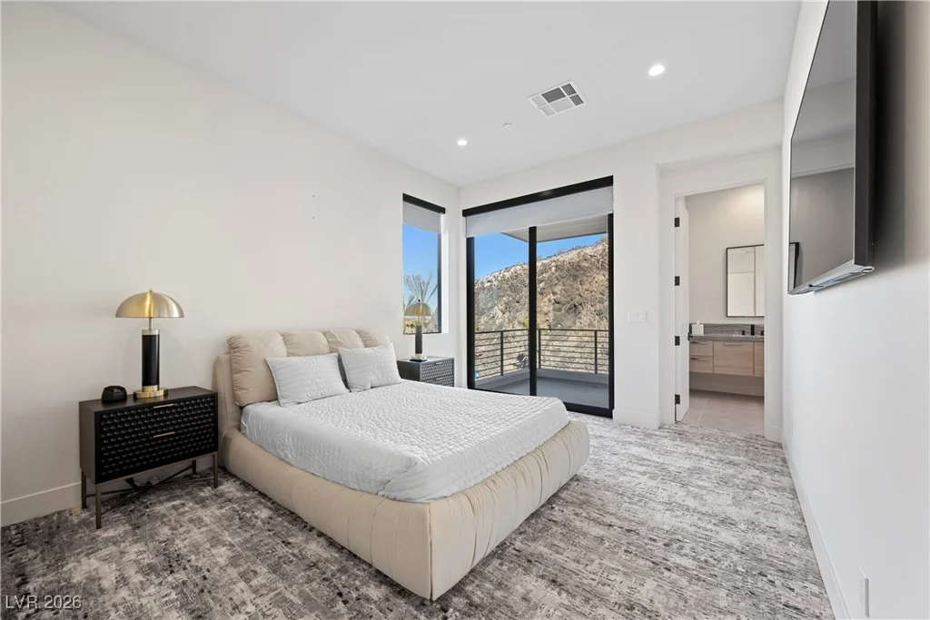 577 Overlook Rim, Henderson, NV 89012