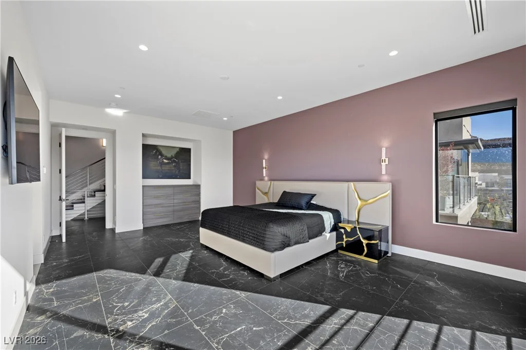 577 Overlook Rim, Henderson, NV 89012