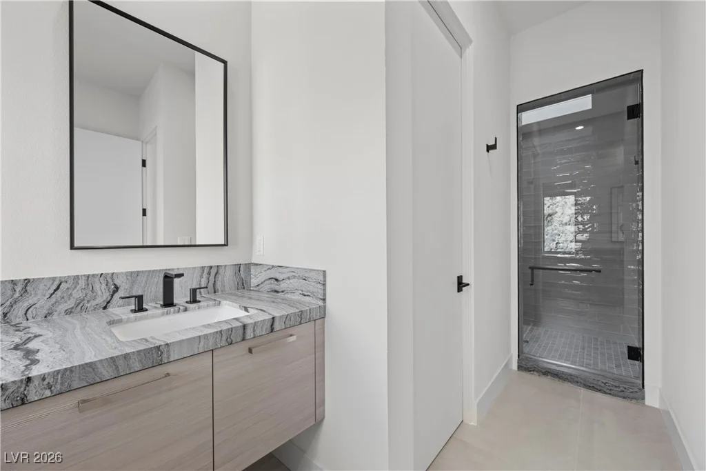 577 Overlook Rim, Henderson, NV 89012