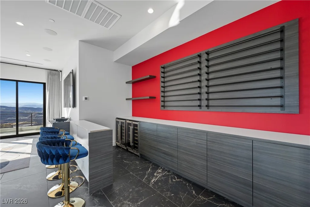 577 Overlook Rim, Henderson, NV 89012