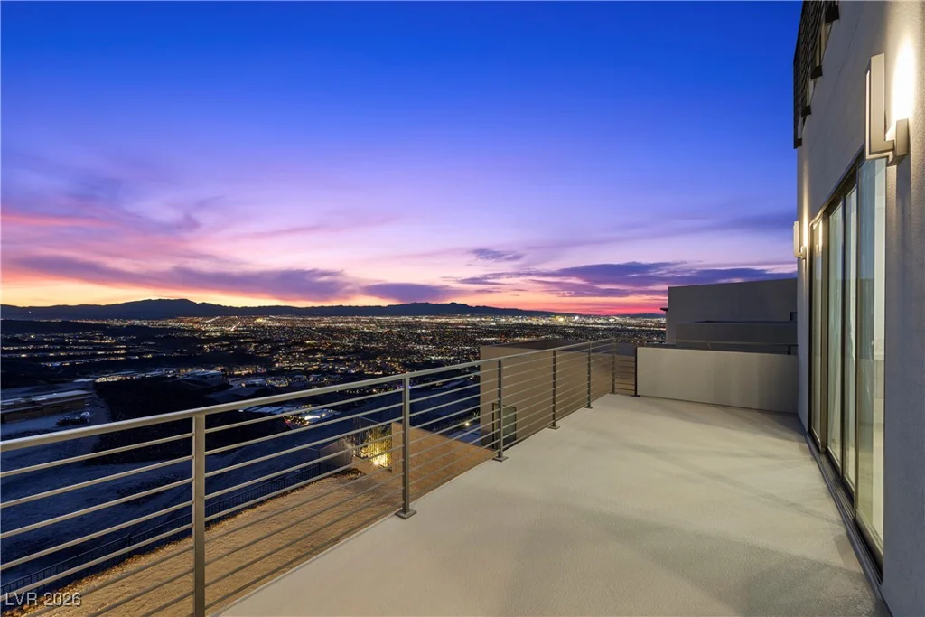 577 Overlook Rim, Henderson, NV 89012