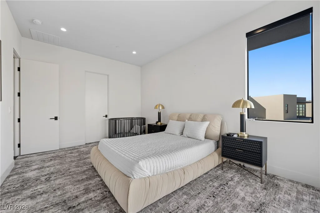 577 Overlook Rim, Henderson, NV 89012