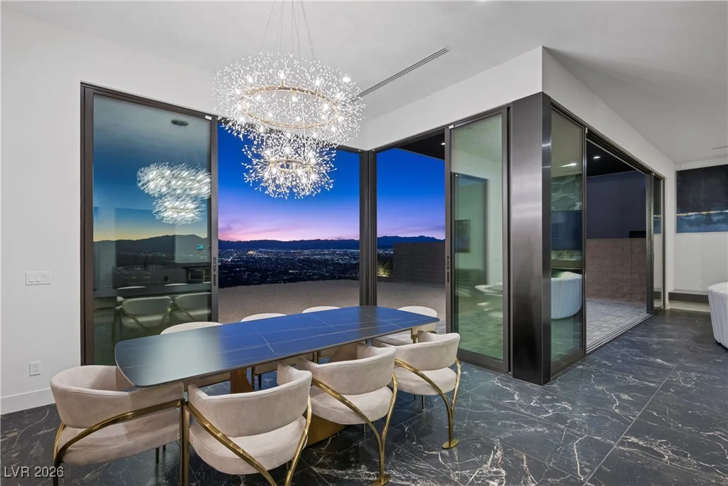577 Overlook Rim, Henderson, NV 89012