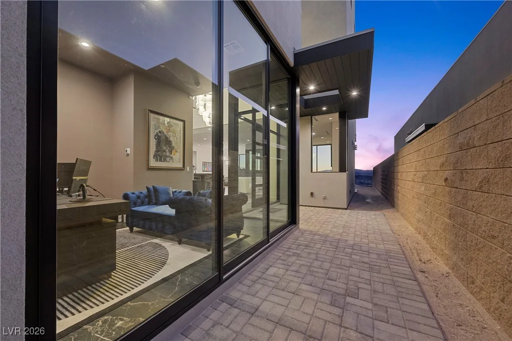 577 Overlook Rim, Henderson, NV 89012