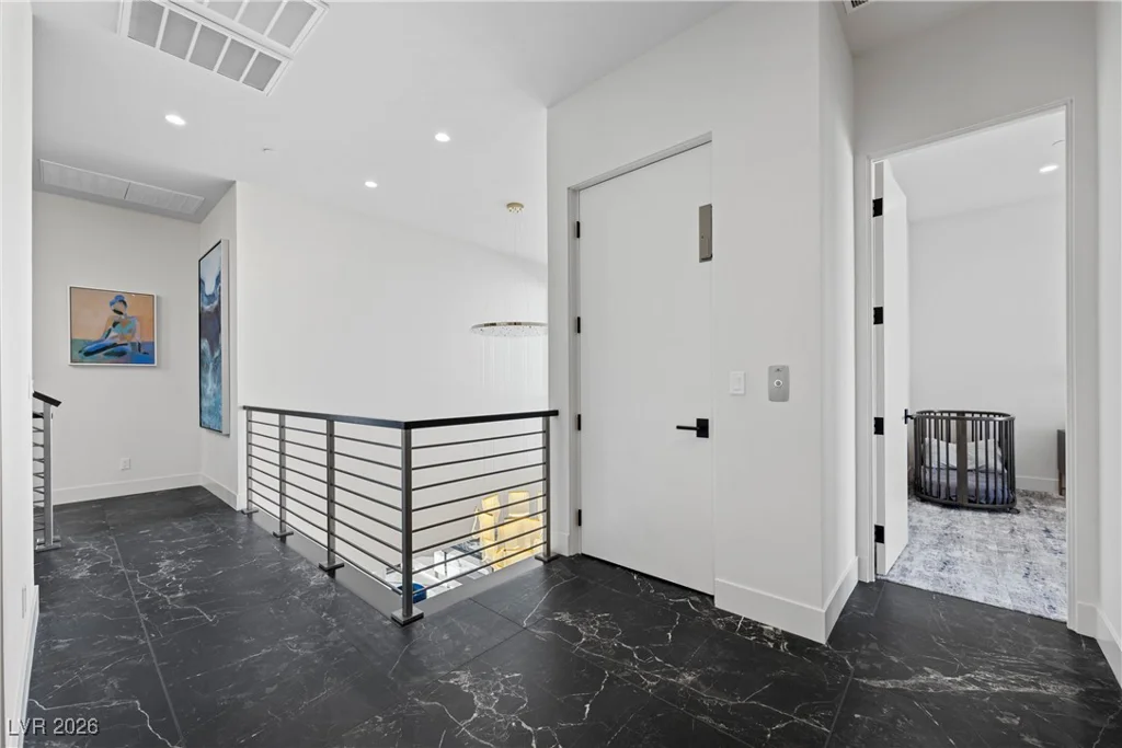 577 Overlook Rim, Henderson, NV 89012