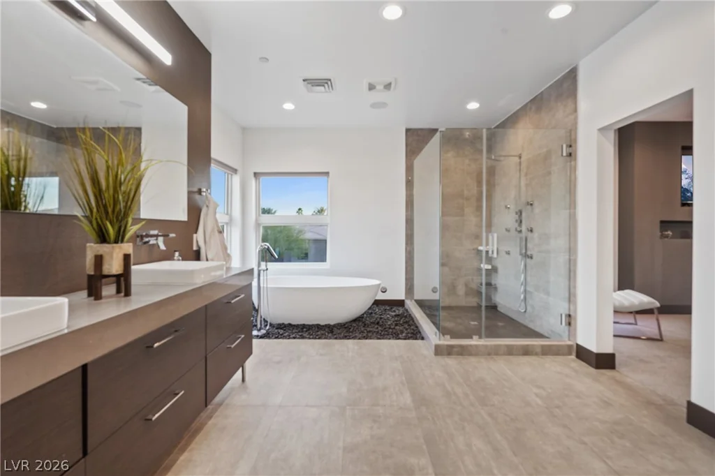3740 Caesars, Las Vegas, NV 89120