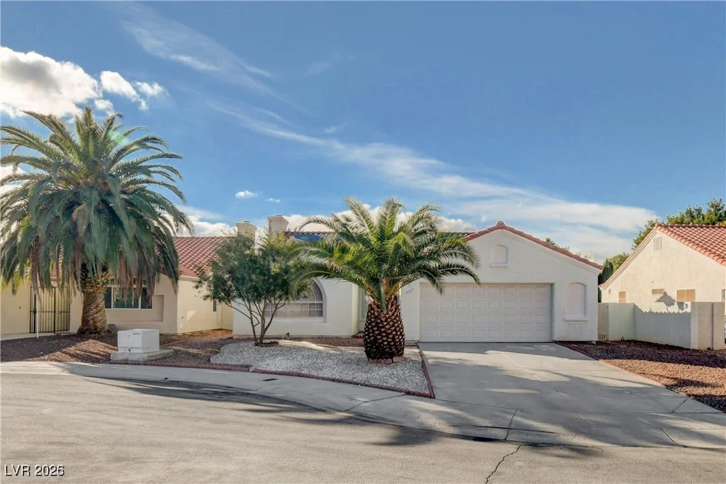 4115 Tatum, North Las Vegas, NV 89032
