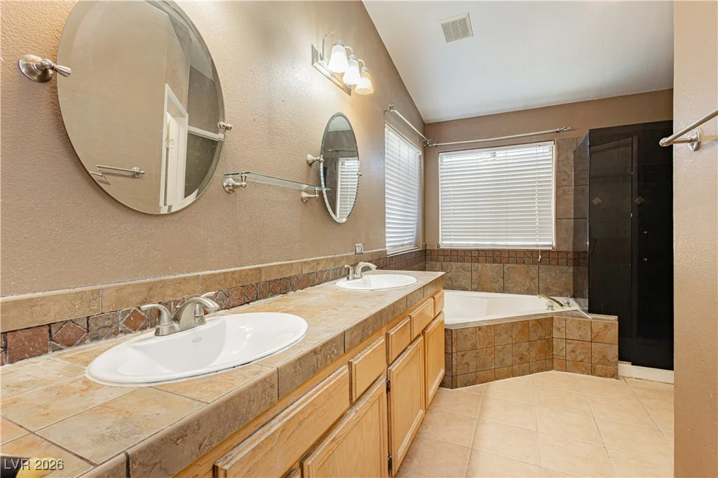1808 La Villa, North Las Vegas, NV 89031